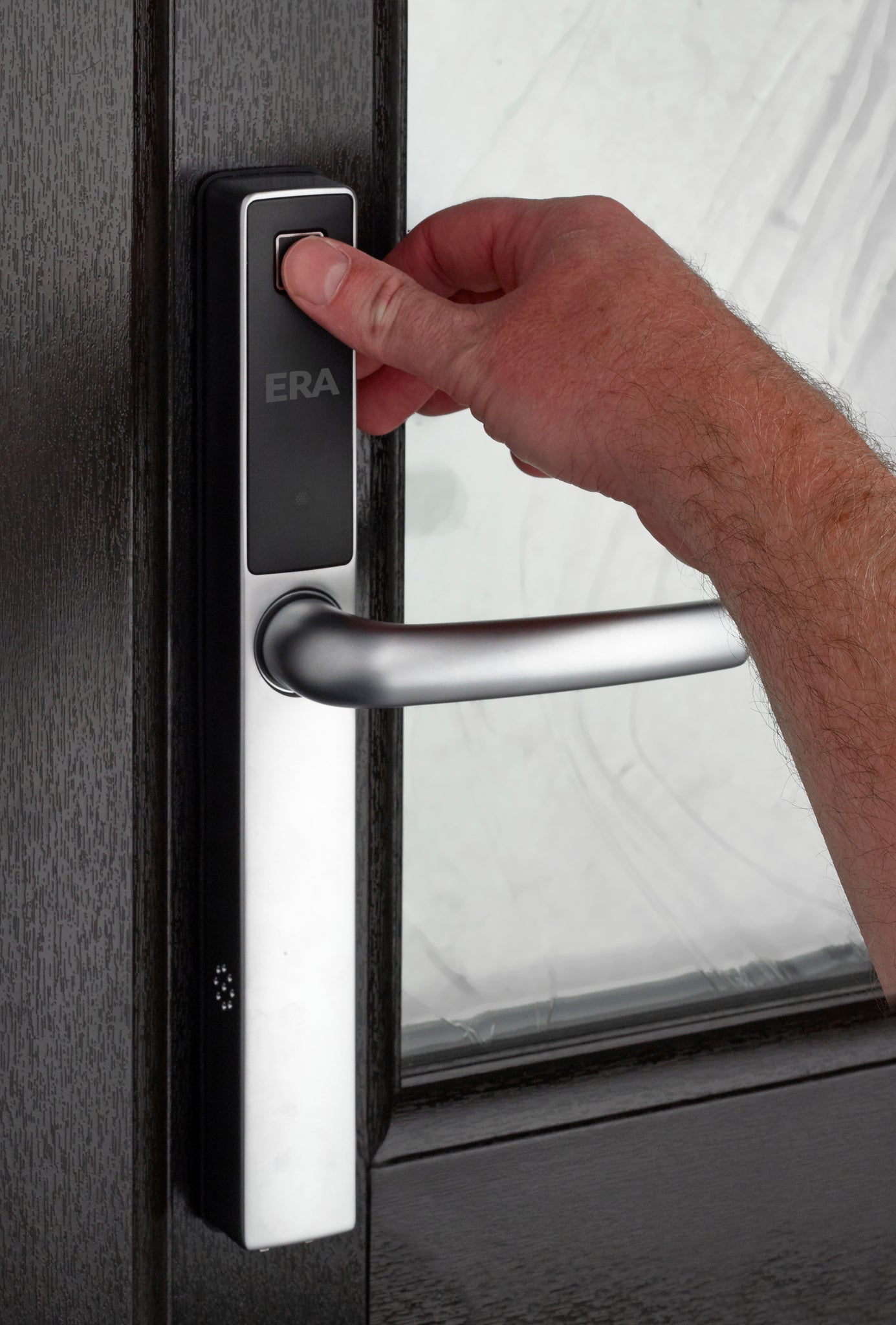 Smart Universal Door Handle – ERA Protect