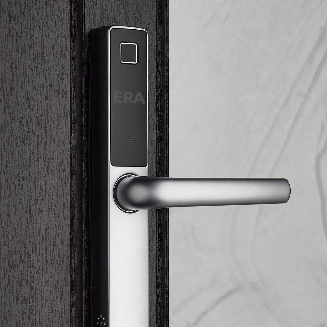 Smart Universal Door Handle – ERA Protect